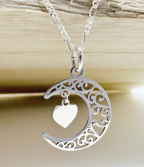 Productos A12 Dije Luna Corazon