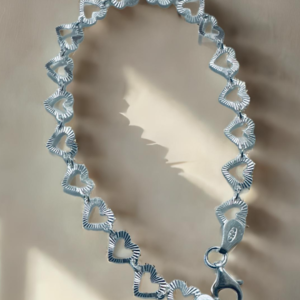 Pulsera corazones