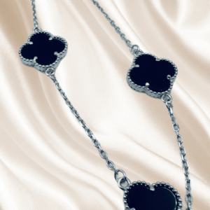Pulsera Trebol negra